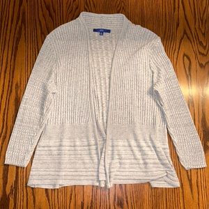 Light grey cardigan from APT.9 Size XL